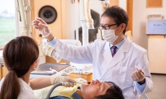 歯科のブリッジ治療とは？治療の流れやメリットを解説します